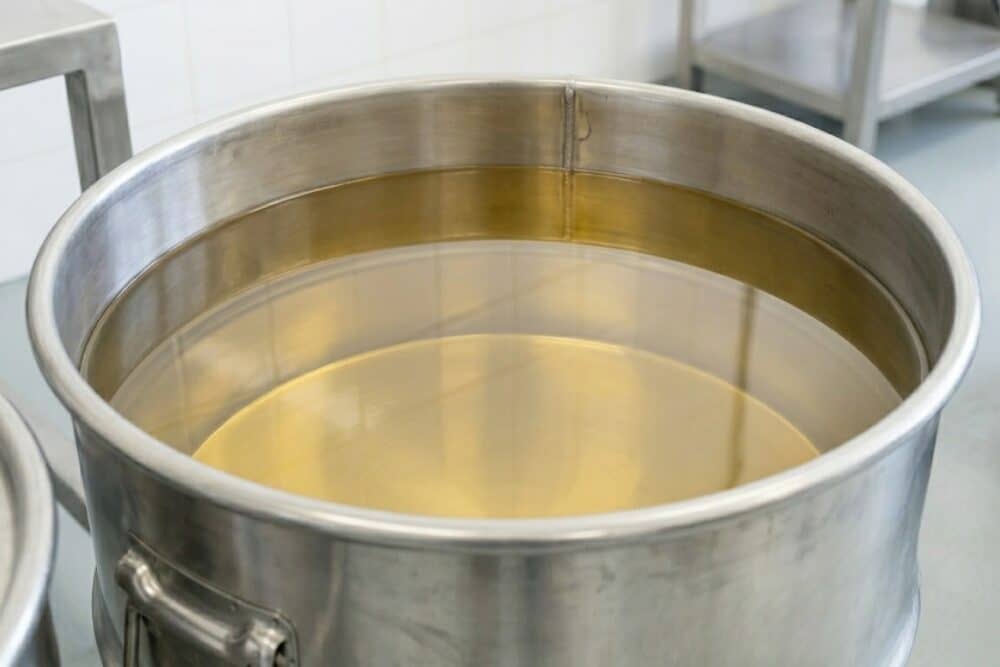 Natural settling of Almond Oil